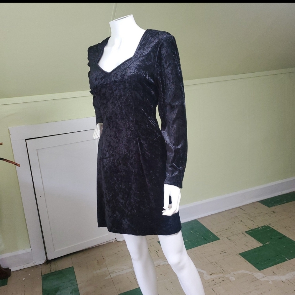 Vintage 1980s Black Crushed Velvet Bodycon LBD